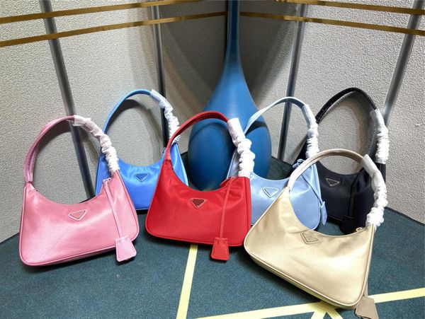 2000 10 color 2021 sale repeat version women crossbody bag genuine nylon handbags purses lady tote shoulder bags
2000 10 color 2021 sale repeat version women crossbody bag genuine nylon handbags purses lady tote shoulder bags