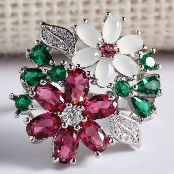 cluster rings elegance exquisite female ring fashion seven color ling flower shaped for women bridal wedding jewelry gift wholesale, Golden;silver
cluster rings elegance exquisite female ring fashion seven color ling flower shaped for women bridal wedding jewelry gift wholesale, Golden;silver