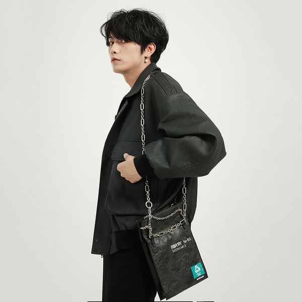 Men's new 2021 autumn and winter motorcycle leather waterproof motorcycle black short zipper jacket lapel
Men's new 2021 autumn and winter motorcycle leather waterproof motorcycle black short zipper jacket lapel