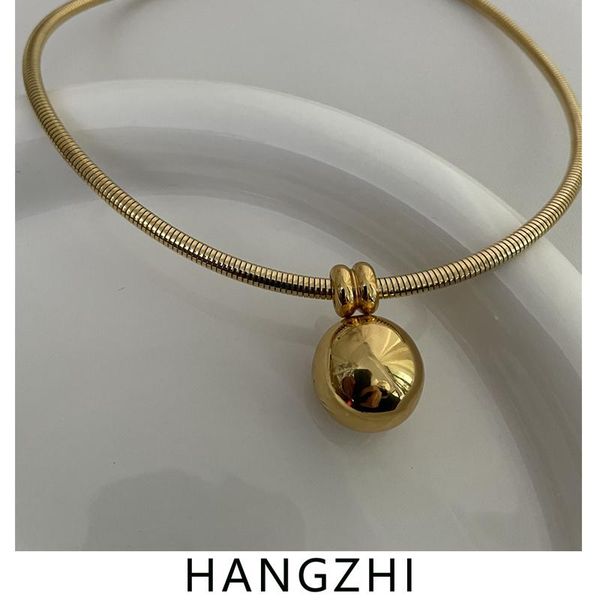 chains hangzhi 2021 trendy pink simple metal ball pendant snake bone collar no fade necklace for women girl fashion jewelry, Silver
chains hangzhi 2021 trendy pink simple metal ball pendant snake bone collar no fade necklace for women girl fashion jewelry, Silver