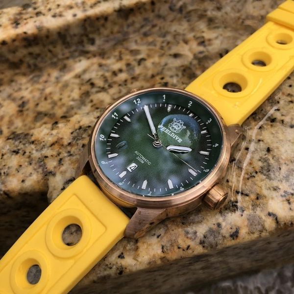 wristwatches steeldive sd1949s cusn8 bronze dive watch bgw9 blue lume nh35 200m water resistant two button men, Slivery;brown
wristwatches steeldive sd1949s cusn8 bronze dive watch bgw9 blue lume nh35 200m water resistant two button men, Slivery;brown