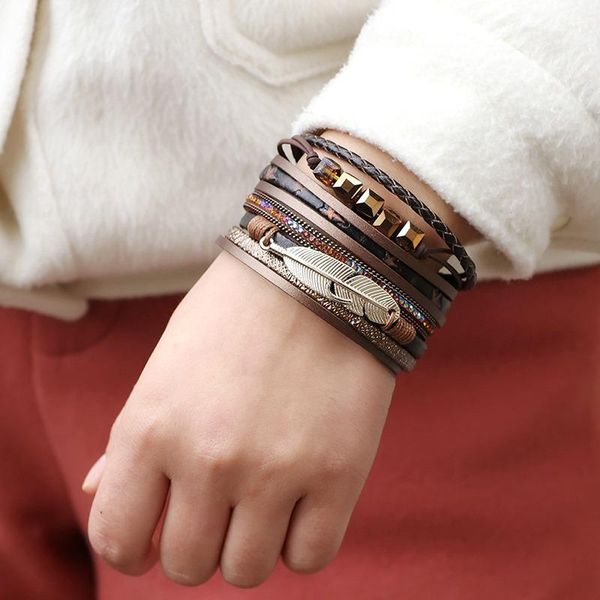 charm bracelets 1 piece cowhide leather brown feather multilayer men's jewelry diy fashion bracelet 2021 costume 19cm(7 4/8")long, Golden;silver
charm bracelets 1 piece cowhide leather brown feather multilayer men's jewelry diy fashion bracelet 2021 costume 19cm(7 4/8")long, Golden;silver