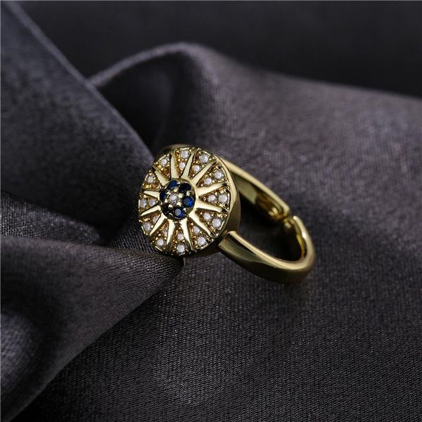 wedding rings 2021 fashion gold color round charm sun shape party ring statement femme bijoux wholesale cz jewelry, Slivery;golden
wedding rings 2021 fashion gold color round charm sun shape party ring statement femme bijoux wholesale cz jewelry, Slivery;golden