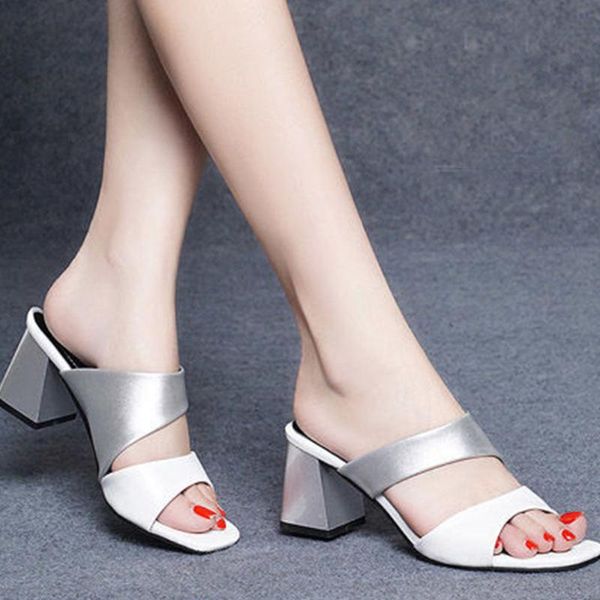 slippers 2021 classic elegant trendy summer slip on sandal slides office lady chunky heels mules woman shoes, Black
slippers 2021 classic elegant trendy summer slip on sandal slides office lady chunky heels mules woman shoes, Black