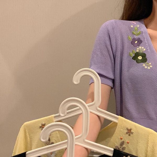 women v neck knitted casual sweaters cardigans lady knitting embroideried floral summer cardigan outwear crop female, White;black
women v neck knitted casual sweaters cardigans lady knitting embroideried floral summer cardigan outwear crop female, White;black