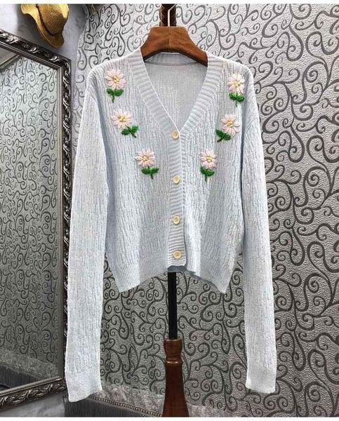 women's knits & tees 2021 autumn fashion blue pink cardigan women v-neck floral embroidery knitting long sleeve casual kni, White
women's knits & tees 2021 autumn fashion blue pink cardigan women v-neck floral embroidery knitting long sleeve casual kni, White