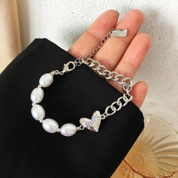 charm bracelets personality fashion asymmetrical splicing bracelet trend hip hop cold wind love net red couple hand jewelry, Golden;silver
charm bracelets personality fashion asymmetrical splicing bracelet trend hip hop cold wind love net red couple hand jewelry, Golden;silver