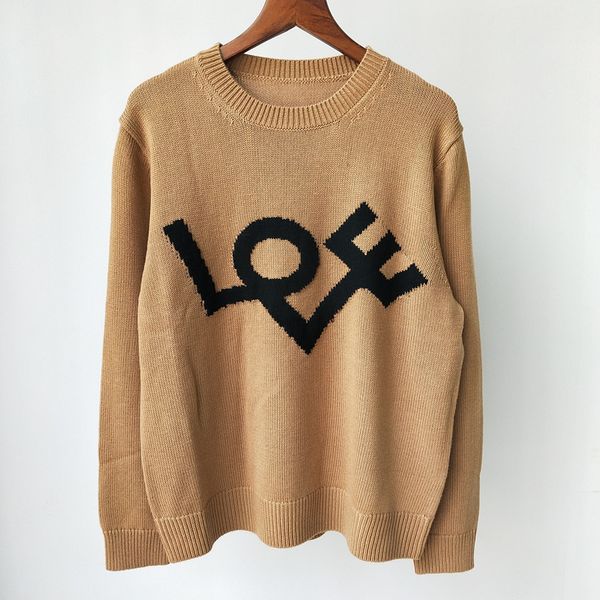 21 autumn new round neck long sleeve letter jacquard wool pullover knitted for women, White;black
21 autumn new round neck long sleeve letter jacquard wool pullover knitted for women, White;black