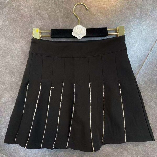 2021 new female spring arrival high-waist fashion diamond casual decoration thin black skirt plissada h8xi
2021 new female spring arrival high-waist fashion diamond casual decoration thin black skirt plissada h8xi