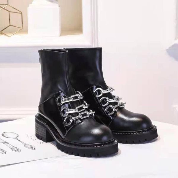 boots large size35-41 women black round toe ladies metal decoration genuine leather zapatos botines mujeres designer shoes
boots large size35-41 women black round toe ladies metal decoration genuine leather zapatos botines mujeres designer shoes