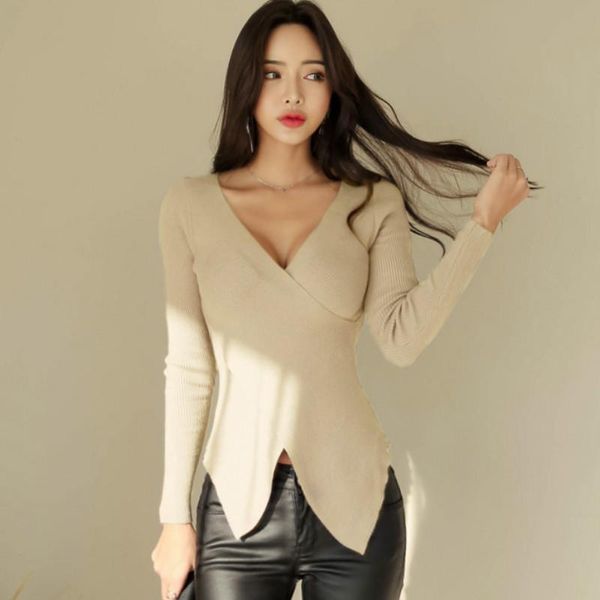 women's sweaters autumn long sleeve v-neck solid women knitted irregular brief sweater, White;black
women's sweaters autumn long sleeve v-neck solid women knitted irregular brief sweater, White;black