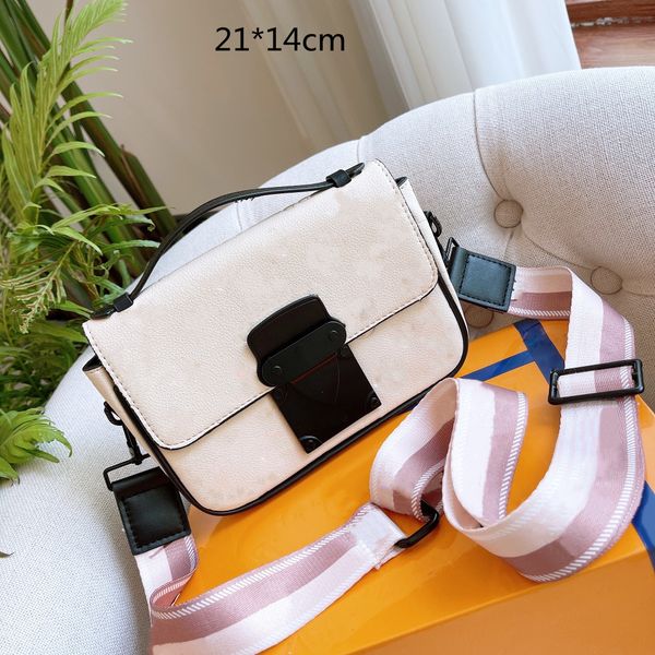 men's luxury messenger bags designers shoulder envelope bags fashion crossbody small flaps handbags purses unisex
men's luxury messenger bags designers shoulder envelope bags fashion crossbody small flaps handbags purses unisex