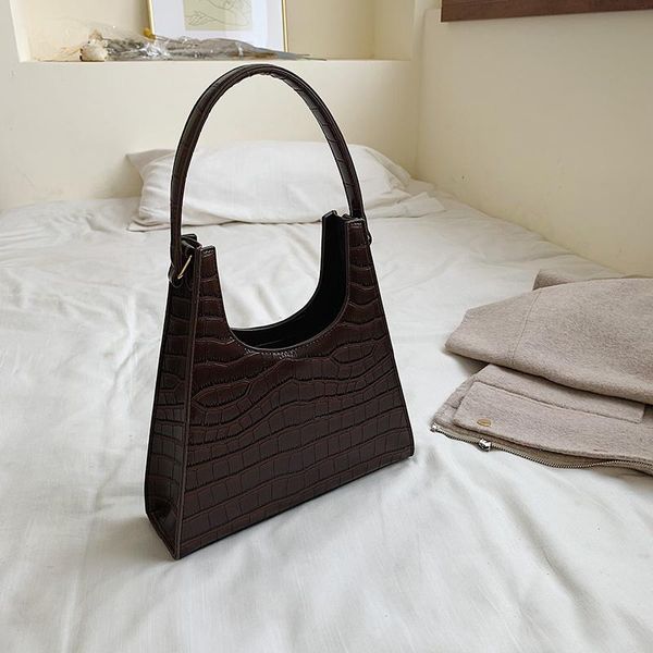 shoulder bags european fashion female tote bag 2021 pu leather women's designer handbag crocodile pattern travel
shoulder bags european fashion female tote bag 2021 pu leather women's designer handbag crocodile pattern travel