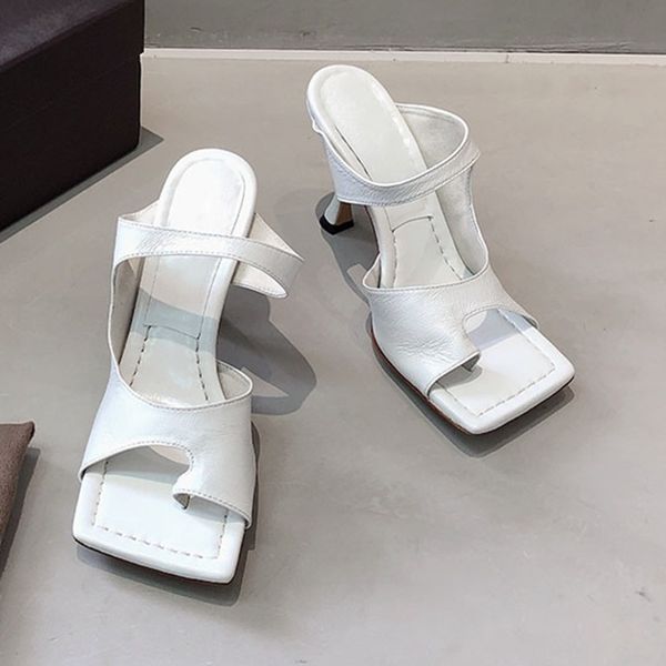 70% off wholesale sandals flip-flops prova perfetto woman slippers clip-on square toe shoes party flip flops high heel zapatos de mujer, Black 
70% off wholesale sandals flip-flops prova perfetto woman slippers clip-on square toe shoes party flip flops high heel zapatos de mujer, Black