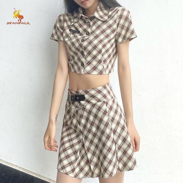 women's tracksuits 2021 summer slim fit navel fashion plaid short sleeve high waist skirt set women, Gray
women's tracksuits 2021 summer slim fit navel fashion plaid short sleeve high waist skirt set women, Gray