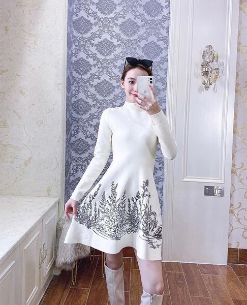 casual dresses wb11666 fashion women 2021 spring dress luxury european design party style, Black;gray
casual dresses wb11666 fashion women 2021 spring dress luxury european design party style, Black;gray