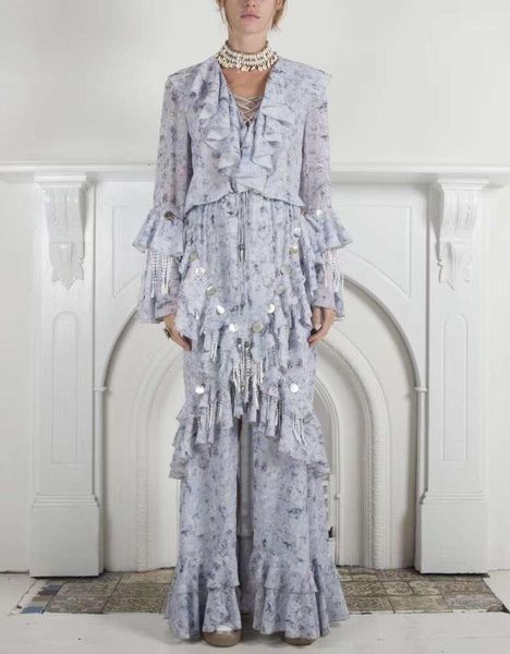 casual dresses full ruffles ankle-length vestido de festa dress summer print holiday long luxury 2021 promotion polyester v-neck, Black;gray
casual dresses full ruffles ankle-length vestido de festa dress summer print holiday long luxury 2021 promotion polyester v-neck, Black;gray