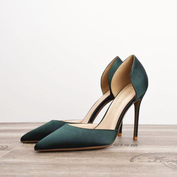 dress shoes woman high heels women pointed toe wedding pumps silk thin heel women's, Black
dress shoes woman high heels women pointed toe wedding pumps silk thin heel women's, Black