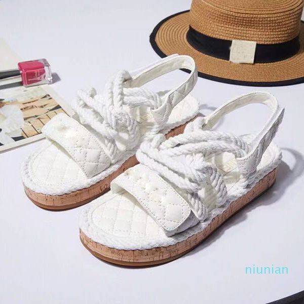 2021 luxury bubble women sandals designer beach soft sole leather smooth sports leisure platform multi function roman hemp rope, Black
2021 luxury bubble women sandals designer beach soft sole leather smooth sports leisure platform multi function roman hemp rope, Black