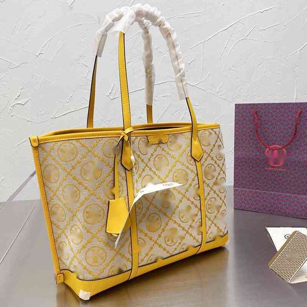 branded crossbody handbag designer tote bag mini luxurys bags tb women's old flower ge contrast canvas one shoulder cross carry storage
branded crossbody handbag designer tote bag mini luxurys bags tb women's old flower ge contrast canvas one shoulder cross carry storage