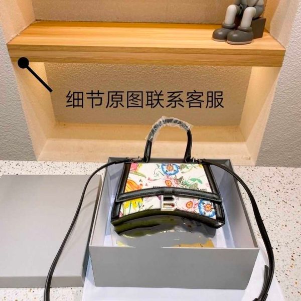 women luxurys designers bags 2021 womens handbags purses designer crossbody wallet bag louisbags_18 bajia canvas hourglass portable one mess
women luxurys designers bags 2021 womens handbags purses designer crossbody wallet bag louisbags_18 bajia canvas hourglass portable one mess