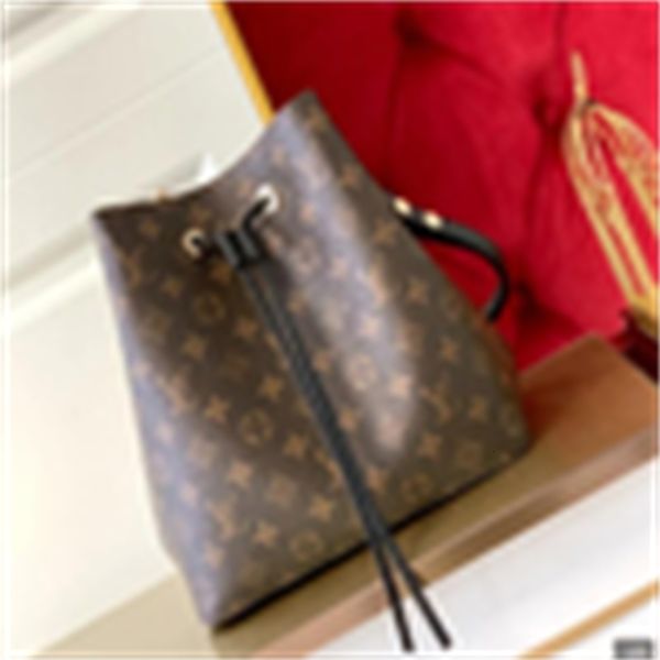 cross handbags handles designer evening bucket bag luxury iconic m44022 shoulder bags totes 44021 body bag clutches 44020 44023
cross handbags handles designer evening bucket bag luxury iconic m44022 shoulder bags totes 44021 body bag clutches 44020 44023