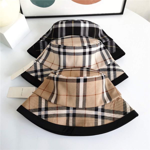 2021 retro style british plaid basin hat socialite wind fisherman hat goes with the korean version of the tide, Blue;gray