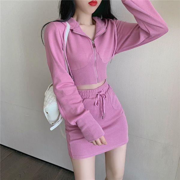 age reduction two-piece suit 2021 new female casual hooded cardigan sports jacket short hip skirt, Black;brown
age reduction two-piece suit 2021 new female casual hooded cardigan sports jacket short hip skirt, Black;brown