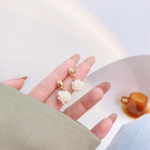 stud korea style exquisite simple natural pearl earrings elegant for women party wedding temperament jewelry luxury gift, Golden;silver
stud korea style exquisite simple natural pearl earrings elegant for women party wedding temperament jewelry luxury gift, Golden;silver