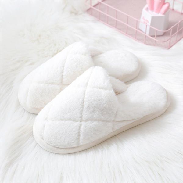 slippers ladies leather smooth diamond pattern plush flat warm velvet indoor bedroom couples 2021, Black
slippers ladies leather smooth diamond pattern plush flat warm velvet indoor bedroom couples 2021, Black
