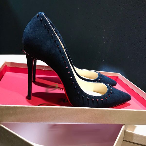 2021 good quality fashion women luxurys designers shoes designer sandals womens luxury high heels sandal dress shoess with box size 35-41 -h, Black
2021 good quality fashion women luxurys designers shoes designer sandals womens luxury high heels sandal dress shoess with box size 35-41 -h, Black