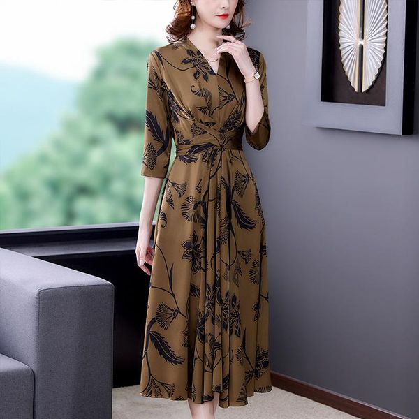 casual dresses autumn women's dress 2021 spring office lady french style vintage print sleeve v-neck design and color long, Black;gray
casual dresses autumn women's dress 2021 spring office lady french style vintage print sleeve v-neck design and color long, Black;gray