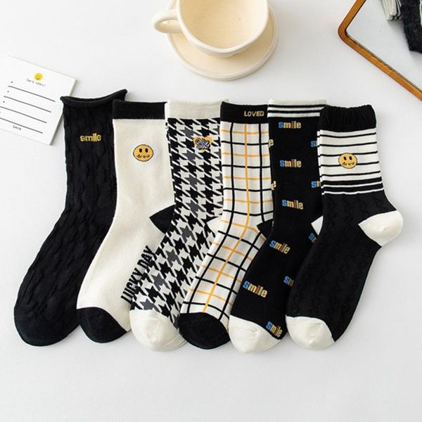socks & hosiery smile personality cartoon striped letter lucky day grid couple street women men funny short cotton casual creative, Black;white
socks & hosiery smile personality cartoon striped letter lucky day grid couple street women men funny short cotton casual creative, Black;white