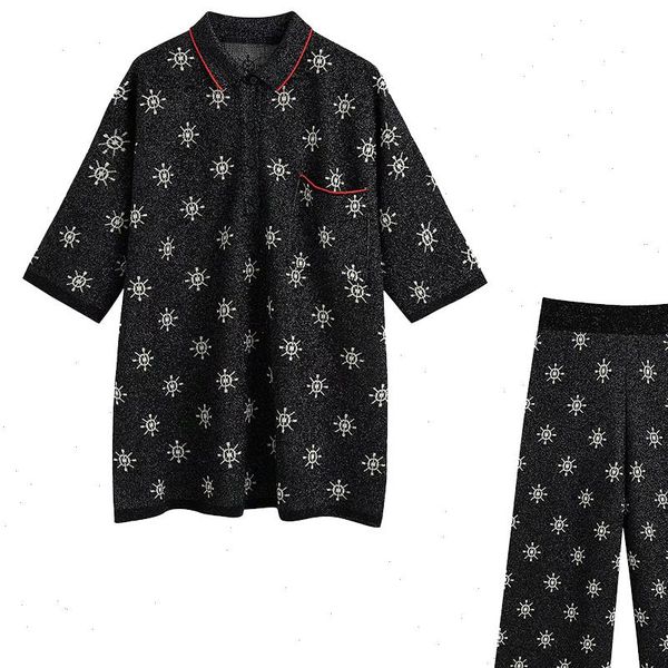 2021 new summer women 2 pieces set black floral short sleeve shirt blouse long pants suit female casual woman clothes, Gray
2021 new summer women 2 pieces set black floral short sleeve shirt blouse long pants suit female casual woman clothes, Gray
