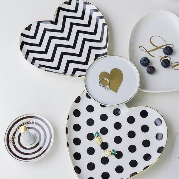 kitchen storage & organization nordic ceramic love-shape jewelry dish plates rings round ring necklace earrings tray snack wedding decor cra
kitchen storage & organization nordic ceramic love-shape jewelry dish plates rings round ring necklace earrings tray snack wedding decor cra