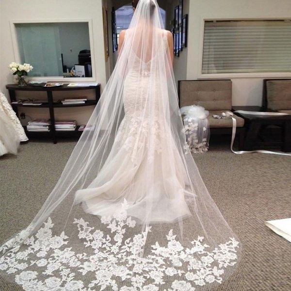 2021 new accessories appliques tulle long wedding lace ee bridal veil with comb veu de noiva longo wsmr, White
2021 new accessories appliques tulle long wedding lace ee bridal veil with comb veu de noiva longo wsmr, White