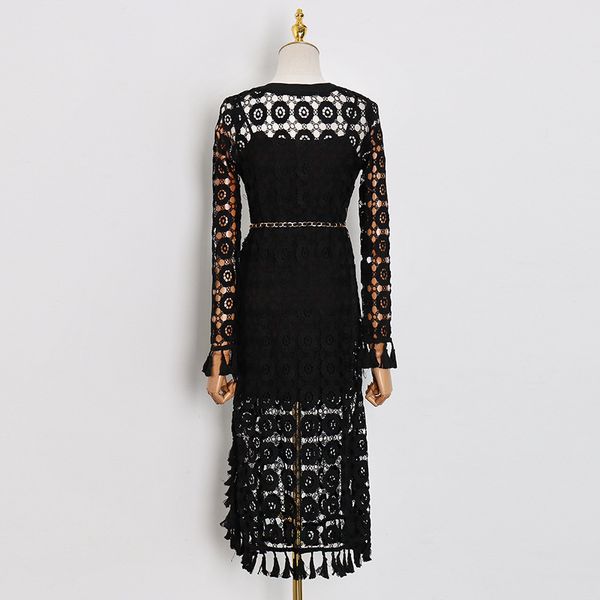 black lace elegant cocktail dresses cut out long sleeves scoop neck 2021 vestidod de coctel tea length evening, Black;red
black lace elegant cocktail dresses cut out long sleeves scoop neck 2021 vestidod de coctel tea length evening, Black;red