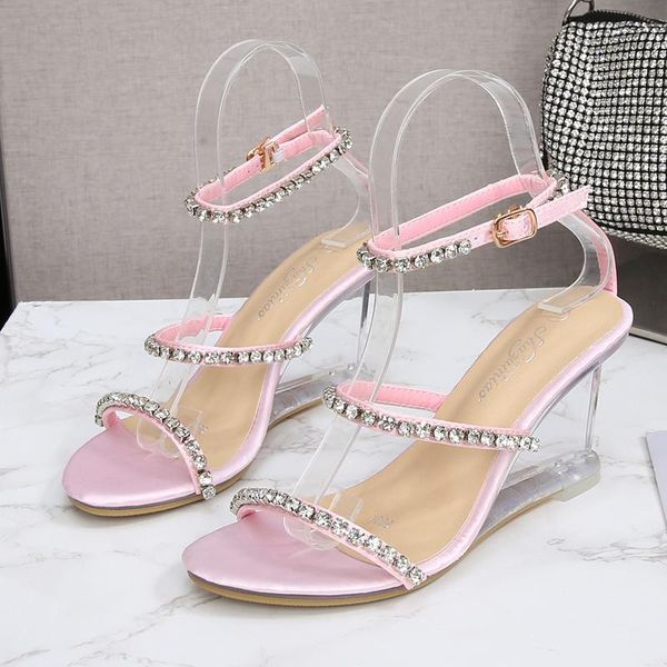 2021 summer new style women 8cm extreme high heels elegant sandals black rhinestone bling sandals nightclu plus size lady shoes
2021 summer new style women 8cm extreme high heels elegant sandals black rhinestone bling sandals nightclu plus size lady shoes