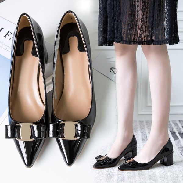 dress shoes french casual women's pointed toe high-heeled 2021 classic bow patent leather thick heel shallow mouth work, Black
dress shoes french casual women's pointed toe high-heeled 2021 classic bow patent leather thick heel shallow mouth work, Black