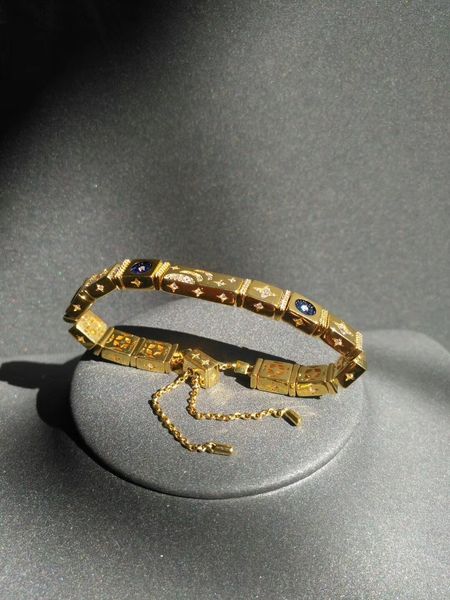 bangle bracelet star moon square love designer watches women men couple fashion designer watche wedding party thanksgiving day valentine jew, Black
bangle bracelet star moon square love designer watches women men couple fashion designer watche wedding party thanksgiving day valentine jew, Black