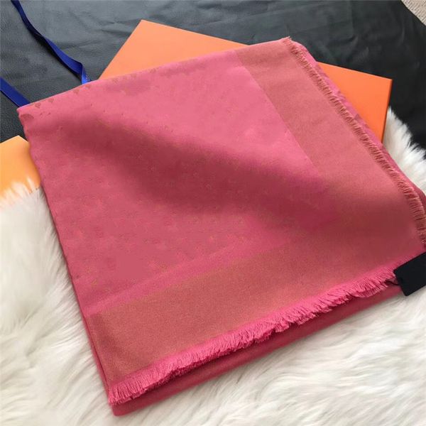 wholesale brand designer flash gold thread wool silk textile scarf brands women's square triangle scarf 140*140cm no, Blue;gray
wholesale brand designer flash gold thread wool silk textile scarf brands women's square triangle scarf 140*140cm no, Blue;gray