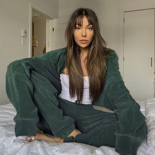 women's two piece pants autumn winter corduroy tracksuits 2 pieces sets women velvet oversized pullovers and sweatpants female outfits, White
women's two piece pants autumn winter corduroy tracksuits 2 pieces sets women velvet oversized pullovers and sweatpants female outfits, White