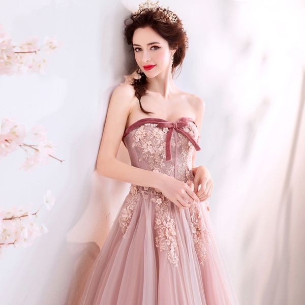pink elegant bowknot strapless sleeveless a line evening dress brilliant pearls embroidery female banquet lange jurk, Black;red
pink elegant bowknot strapless sleeveless a line evening dress brilliant pearls embroidery female banquet lange jurk, Black;red