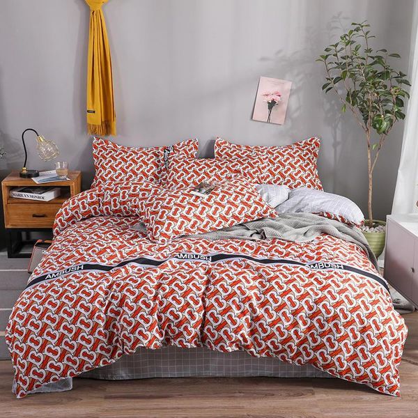 luxury bedding sets dog duvet cover bed sheet pillowcase bedspread comforter cover new children bedding set for home
luxury bedding sets dog duvet cover bed sheet pillowcase bedspread comforter cover new children bedding set for home