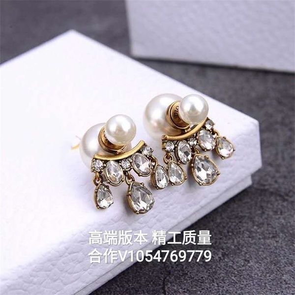 2021 new designer family jewelry earrings new letter size pearl earrings women's net red with versatile fashion, Golden
2021 new designer family jewelry earrings new letter size pearl earrings women's net red with versatile fashion, Golden