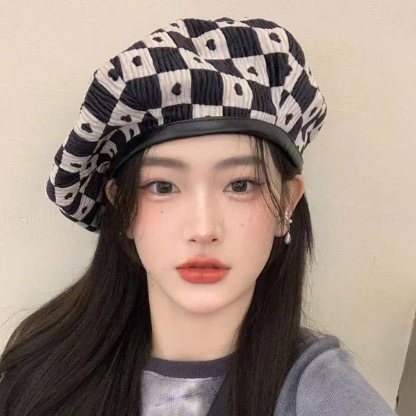 berets vintage checkerboard beret women hat for ladies adjustable 2021 winter black white plaid caps women's hats, Blue;gray
berets vintage checkerboard beret women hat for ladies adjustable 2021 winter black white plaid caps women's hats, Blue;gray