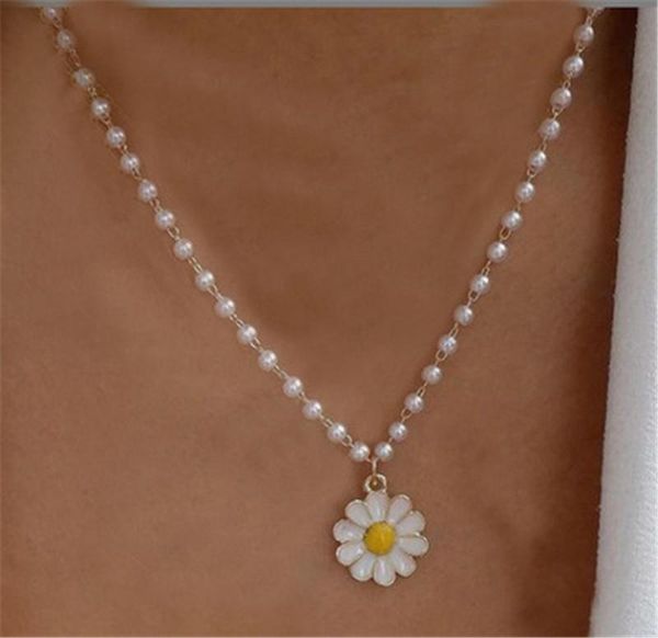 pendant necklaces trendy pearl bead chain white daisy necklace for women girl metal flower long choker collares party jewelry, Silver
pendant necklaces trendy pearl bead chain white daisy necklace for women girl metal flower long choker collares party jewelry, Silver