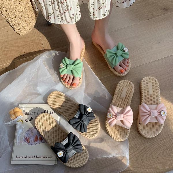 slippers flat shoes female casual slipers women flower slides low luxury 2021 beach soft summer cotton fabric fashion rubber pu, Black
slippers flat shoes female casual slipers women flower slides low luxury 2021 beach soft summer cotton fabric fashion rubber pu, Black