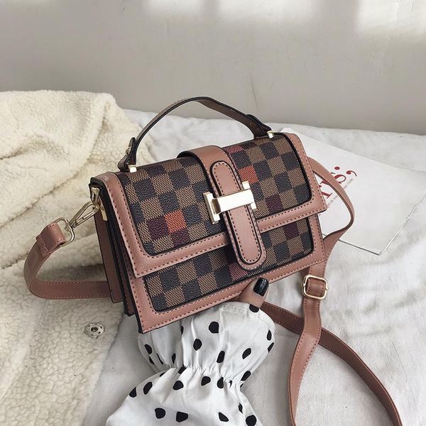 evening bags luxury ladies bag 2021 brand retro designer leather single shoulder crossbody women's fashion trend handbag
evening bags luxury ladies bag 2021 brand retro designer leather single shoulder crossbody women's fashion trend handbag