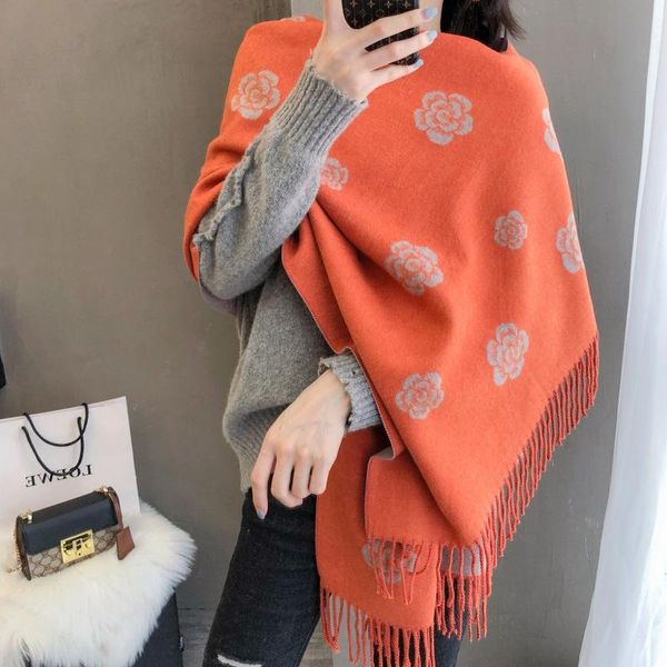 scarves type of woman scarf with camellia flower imitated cashmere in autumn and winter of2021,korean fashion warm thicker shawl, Blue;gray
scarves type of woman scarf with camellia flower imitated cashmere in autumn and winter of2021,korean fashion warm thicker shawl, Blue;gray
